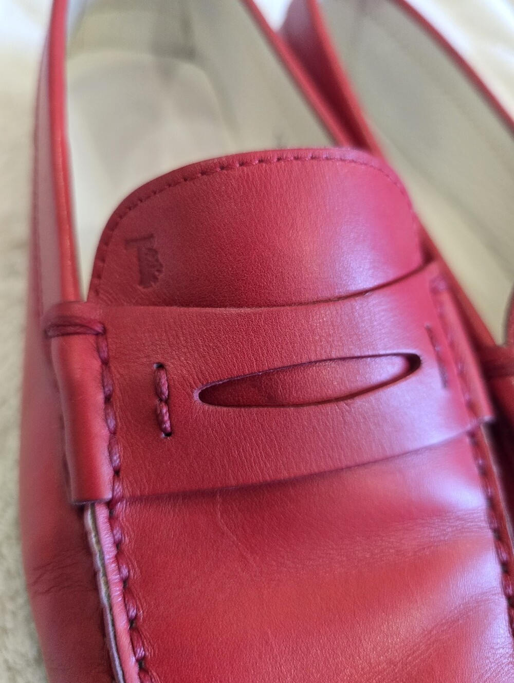 Tod’s Gommino Red Leather Driving Loafer Vintage Women's Size 11 Penny Loafer - Picture 8 of 13